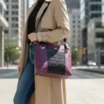 vue du sac porté par un mannequin IA pour vous rendre compte de la taille